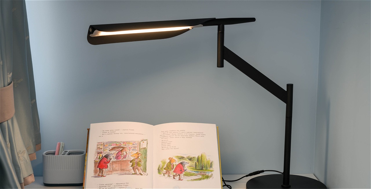 Настольная лампа линии ALA бренда Novotech